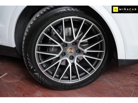 Porsche Cayenne Coupé 250 kW (340 CV)