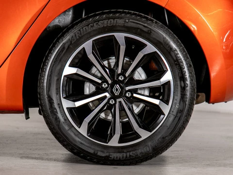 Renault Clio Techno E-Tech full hybrid 145 (103kw)