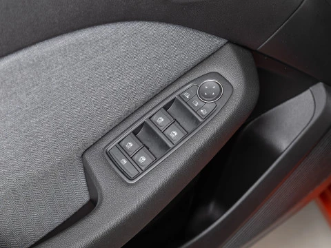 Renault Clio Techno E-Tech full hybrid 145 (103kw)