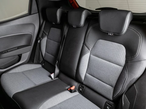 Renault Clio Techno E-Tech full hybrid 145 (103kw)