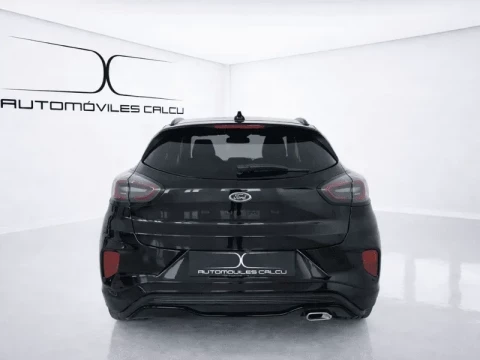 Vista trasera del  Ford Puma 1.0 EcoBoost 125cv ST-Line X MHEV.