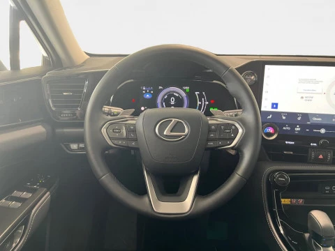Lexus NX 450h+ Premium+ 4WD