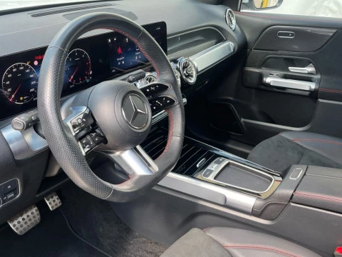 Mercedes-Benz GLB 200 d 4MATIC