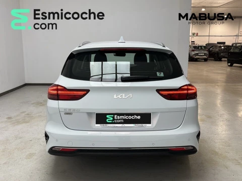 Kia Ceed 1.0 MHEV 120CV Drive DCT