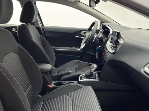 Kia Ceed 1.0 MHEV 120CV Drive DCT