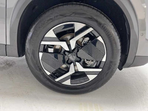 Peugeot 2008 NSUV  Allure Hybrid 145 eDCS6