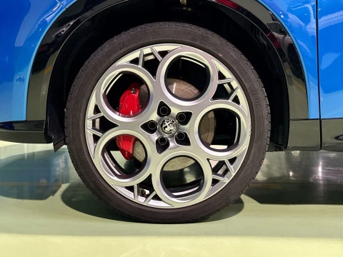 Alfa Romeo Tonale 1.3 Multi-air PHEV Speciale Q4 206 kW (280 CV)