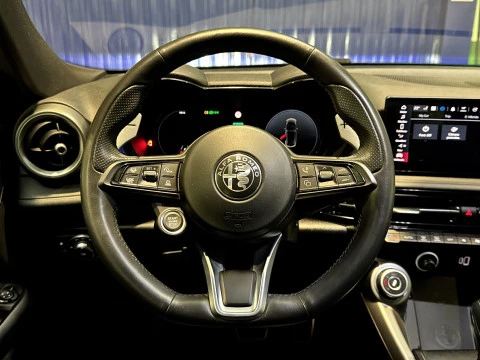 Alfa Romeo Tonale 1.3 Multi-air PHEV Speciale Q4 206 kW (280 CV)