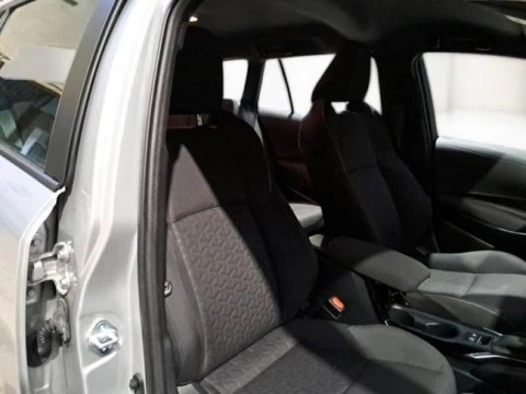 Toyota Corolla 1.8 125H BUSINESS PLUS E-CVT TOU SPORT