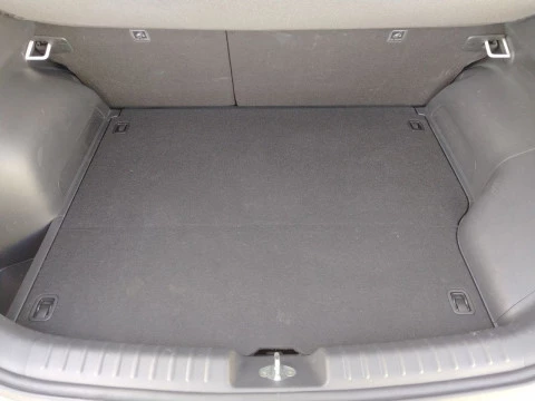 Kia Niro 1.6 GDi PHEV 135kW (183CV) Drive