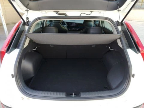 Kia Niro 1.6 GDi PHEV 135kW (183CV) Drive