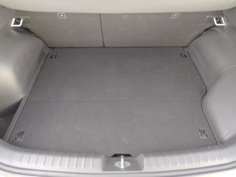 Kia Niro 1.6 GDi PHEV 135kW (183CV) Drive