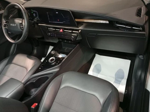 Kia Niro 1.6 GDi PHEV 135kW (183CV) Drive