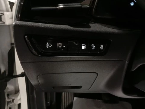 Kia Niro 1.6 GDi PHEV 135kW (183CV) Drive