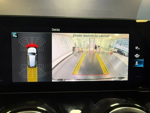 Mercedes-Benz GLB GLB 200 d