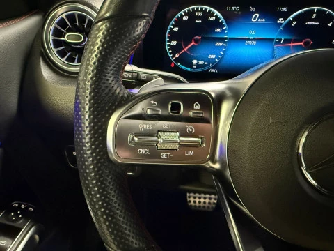 Mercedes-Benz GLB GLB 200 d