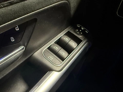 Mercedes-Benz GLB GLB 200 d