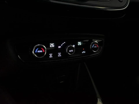 Opel Crossland X 1.2 81KW DESIGN LINE 120 ANIVERSARIO S