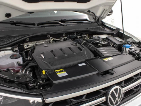 Volkswagen T-Roc 2.0 TDI 110KW DSG R-LINE 150 5P
