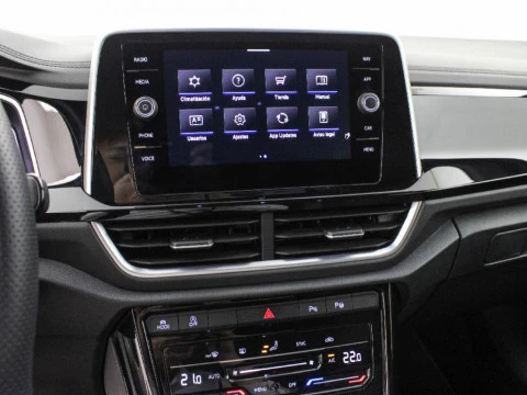 Volkswagen T-Roc 2.0 TDI 110KW DSG R-LINE 150 5P
