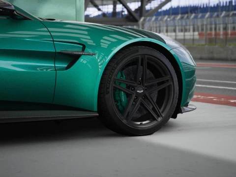 Aston Martin Vantage 4.0 V8 Auto