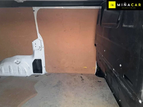 Peugeot Expert Furgon BlueHDi 100 Premium Long 75 kW (102 CV)