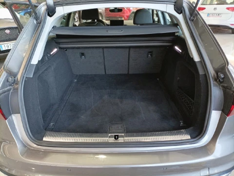 Audi A4 Avant Advanced 35 TDI 120kW S tronic