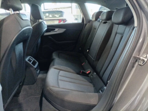 Audi A4 Avant Advanced 35 TDI 120kW S tronic