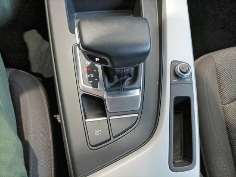 Audi A4 Avant Advanced 35 TDI 120kW S tronic