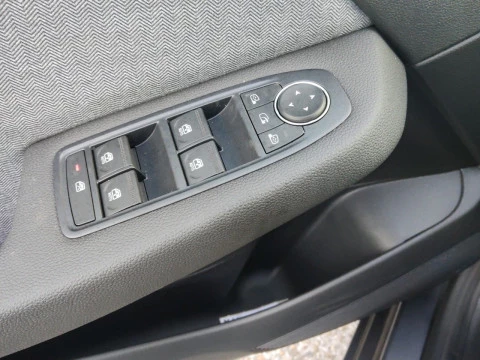 Renault Clio Techno full hybrid E-Tech 145 (103Kw)