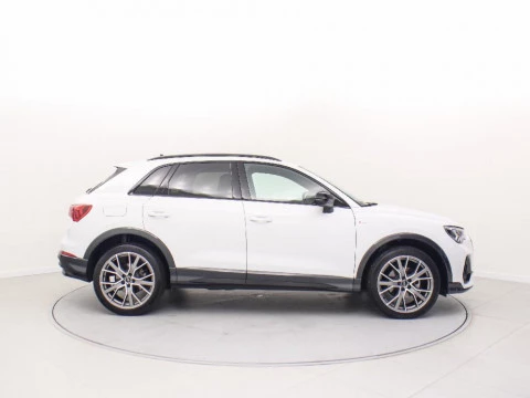 Audi Q3 2.0 35 TDI S TRONIC BLACK LINE 150 5P