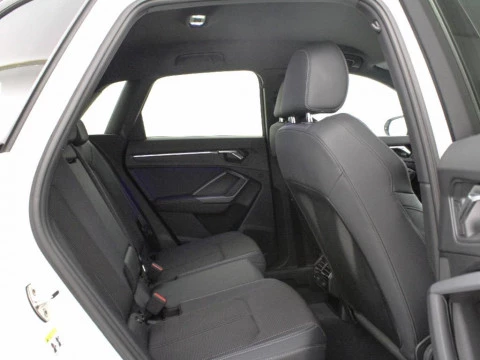 Audi Q3 2.0 35 TDI S TRONIC BLACK LINE 150 5P