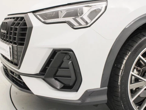 Audi Q3 2.0 35 TDI S TRONIC BLACK LINE 150 5P