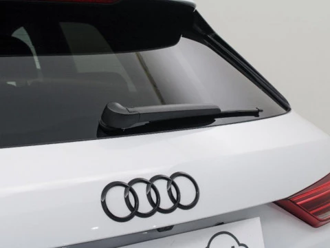 Audi Q3 2.0 35 TDI S TRONIC BLACK LINE 150 5P