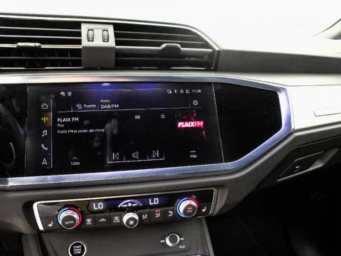 Audi Q3 2.0 35 TDI S TRONIC BLACK LINE 150 5P