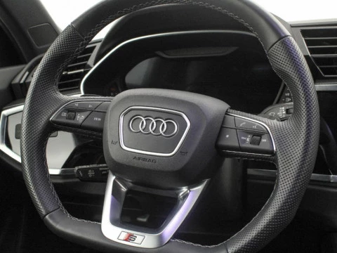 Audi Q3 2.0 35 TDI S TRONIC BLACK LINE 150 5P