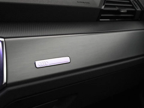 Audi Q3 2.0 35 TDI S TRONIC BLACK LINE 150 5P