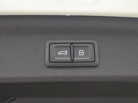 Audi Q3 2.0 35 TDI S TRONIC BLACK LINE 150 5P