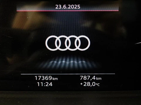 Audi Q3 2.0 35 TDI S TRONIC BLACK LINE 150 5P