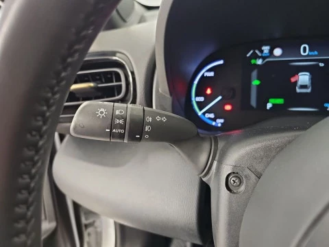 Toyota Yaris Cross 1.5 120H Adventure