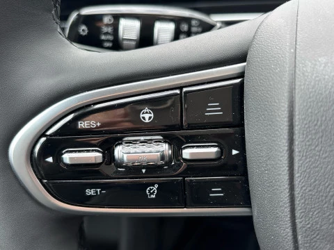 Omoda 5 MY25 - Premium 1.6 TGDI 108kW (145cv)