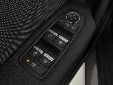 Renault Captur  Gasolina/gas  TCe Techno 74kW GLP