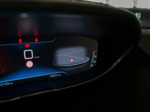 Peugeot 3008 1.2 PURETECH 96KW ALLURE S&S 5P