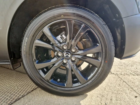 Mazda CX-30 e-SKYACTIV G Homura