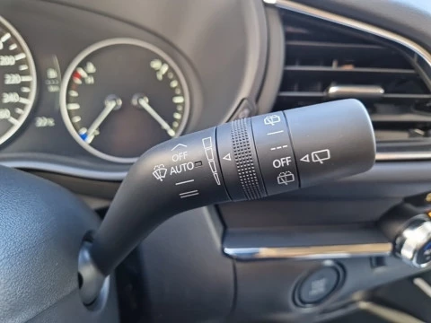 Mazda CX-30 e-SKYACTIV G Homura