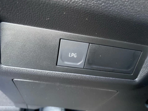 Renault Captur techno Eco-G 100cv (74 kW)