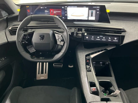 Peugeot 5008 Hybrid 1.2 107KW GT eDCS6