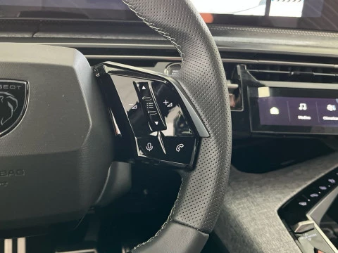 Peugeot 5008 Hybrid 1.2 107KW GT eDCS6