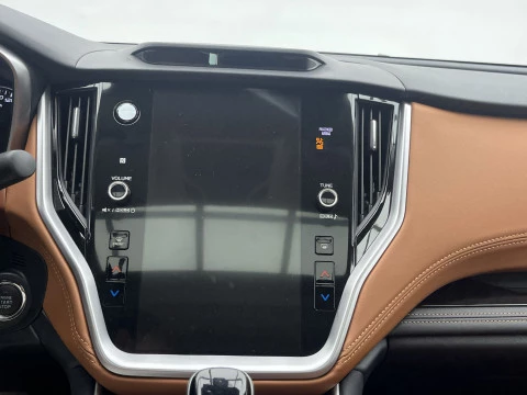 Subaru Outback 2.5i Touring CVT Lineartronic AWD