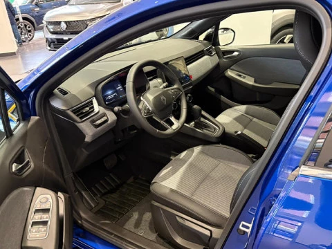 Renault Clio Techno full hybrid E-Tech 145 (103Kw)